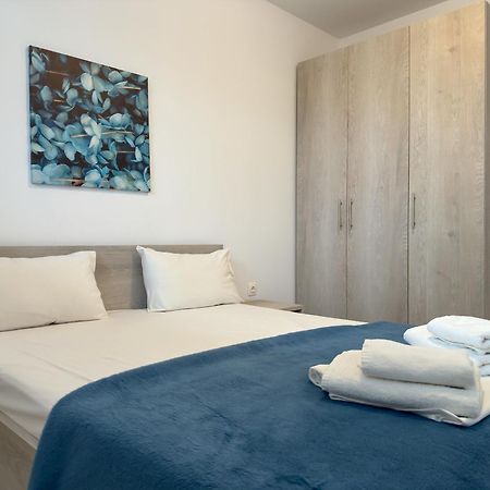 Blue Horizon 2 Apartment Nea Kallikrateia ภายนอก รูปภาพ